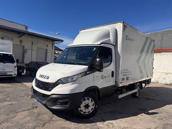 IVECO DAILY 3.0 TURBO DIESEL 35-150 CHASSI CS MANUAL IVECO DAILY 3.0 TURBO DIESEL 35-150 CHASSI CS MANUAL